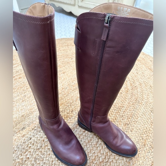 Wine colored leather boots - Picture 1 of 10